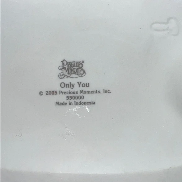 Precious Moments 'Only You' White Figurine - Picture 2 of 14